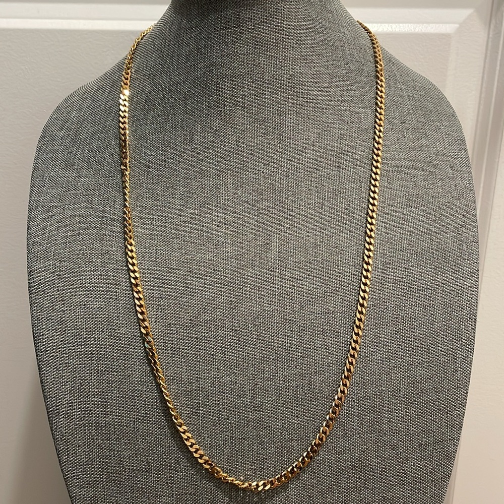 Gold Tone Link Chain Necklace - Picture 3 of 9